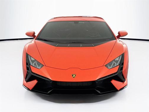 2024 Lamborghini Huracan Tecnica Base