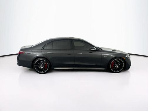 Graphite Grey Metallic 2025 Mercedes-Benz AMG S 63 E 4MATIC