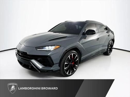 2024 Lamborghini Urus S