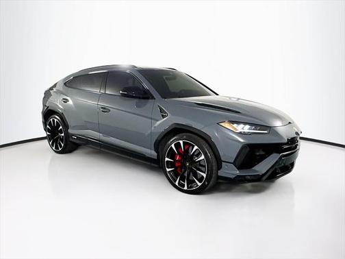 2024 Lamborghini Urus S