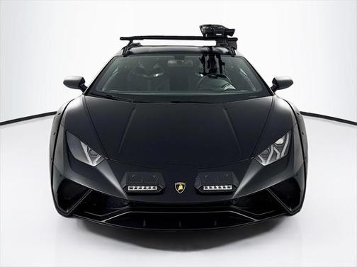 2024 Lamborghini Huracan Sterrato Base