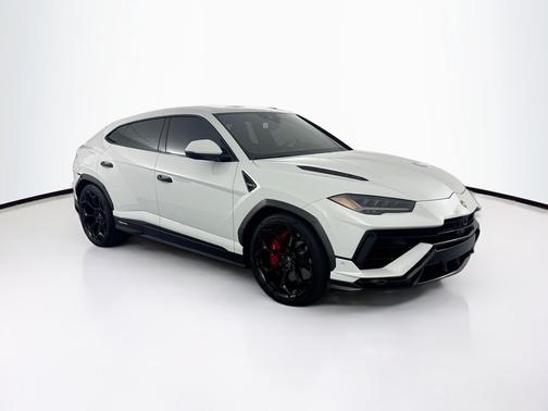 White 2024 Lamborghini Urus