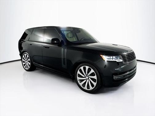 2023 Land Rover Range Rover P530 SE