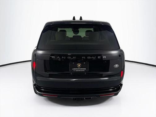 2023 Land Rover Range Rover P530 SE