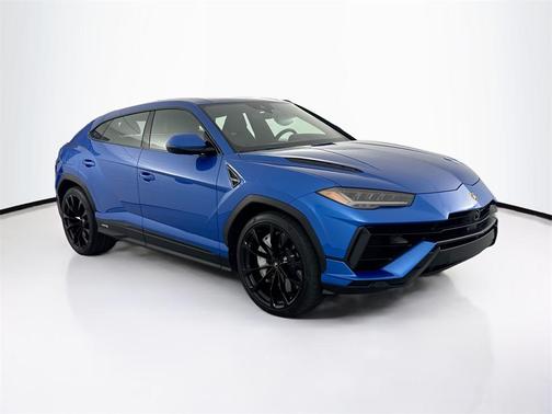 2024 Lamborghini Urus S