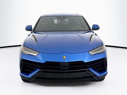 2024 Lamborghini Urus S