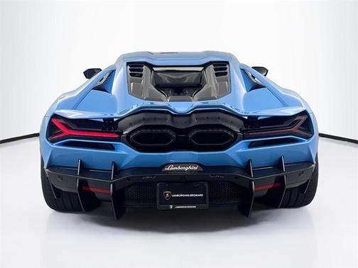 2024 Lamborghini Revuelto Base