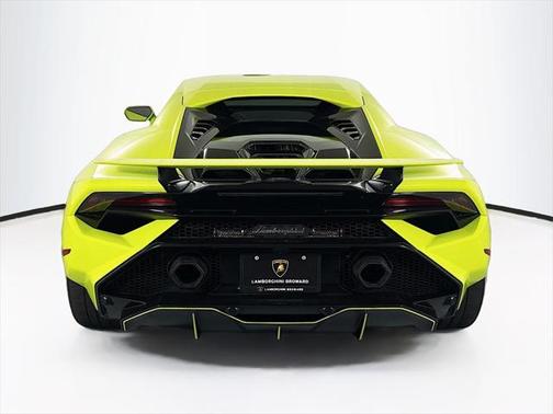 2023 Lamborghini Huracan Tecnica Coupe