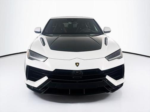 2024 Lamborghini Urus Performante