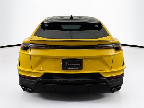 2024 Lamborghini Urus Performante