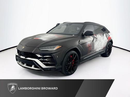 2020 Lamborghini Urus Base