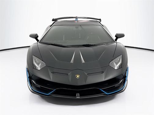 2020 Lamborghini Aventador SVJ Base