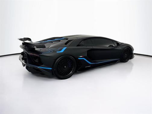 2020 Lamborghini Aventador SVJ Base