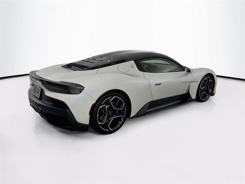 2023 Maserati MC20 Base
