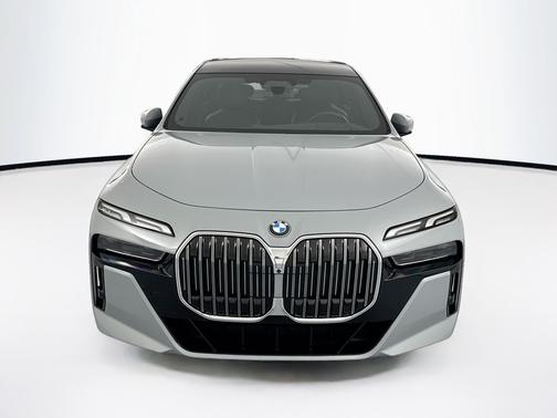 Gray Metallic 2023 BMW 760 760i xDrive