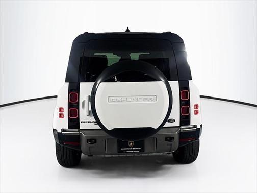 2023 Land Rover Defender 110 X-Dynamic SE