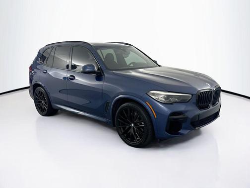 Phytonic Blue Metallic 2023 BMW X5 sDrive40i
