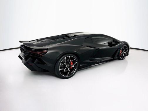 Nero Helene Metallic 2024 Lamborghini Revuelto Base