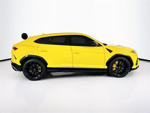 Grigio Nimbus Metallic 2020 Lamborghini Urus Base