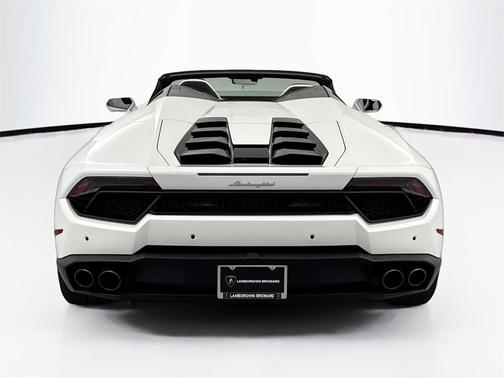 2019 Lamborghini Huracan LP580-2S