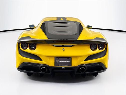 2020 Ferrari F8 Tributo Base