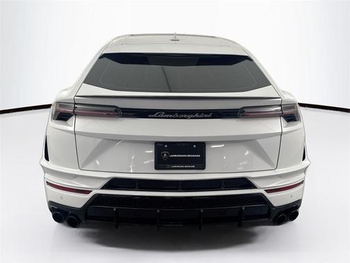 2023 Lamborghini Urus S