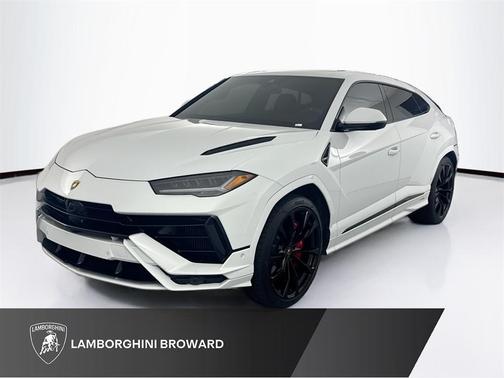 2023 Lamborghini Urus S
