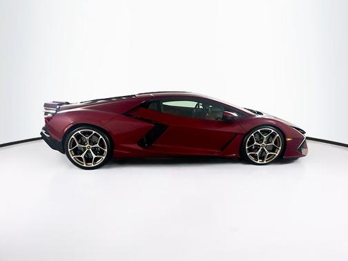 Amaranto Metallic 2024 Lamborghini Revuelto