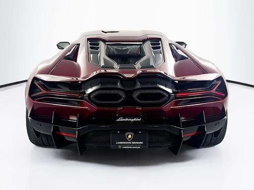Amaranto Metallic 2024 Lamborghini Revuelto