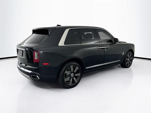 2024 Rolls-Royce Cullinan 