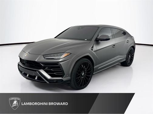 2020 Lamborghini Urus Base