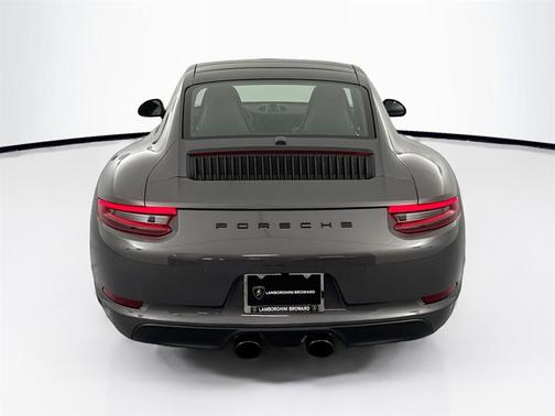 2018 Porsche 911 Carrera S