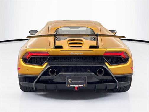 2018 Lamborghini Huracan Performante