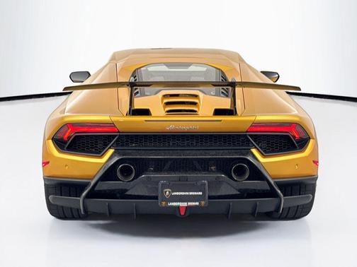 2018 Lamborghini Huracan Performante
