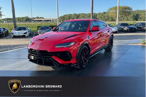 Rosso Mars Metallic 2023 Lamborghini Urus Performante