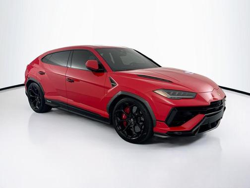 2023 Lamborghini Urus Performante