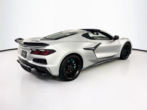 Blade Silver Metallic 2026 Chevrolet Corvette Z06