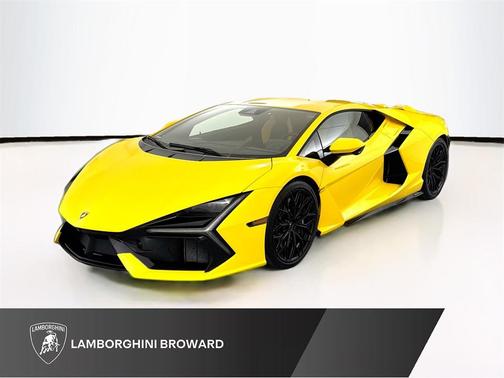 2024 Lamborghini Revuelto Base