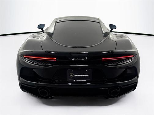 2023 McLaren GT Base