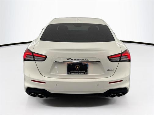2023 Maserati Ghibli Modena