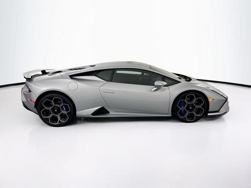 2024 Lamborghini Huracan Tecnica Base
