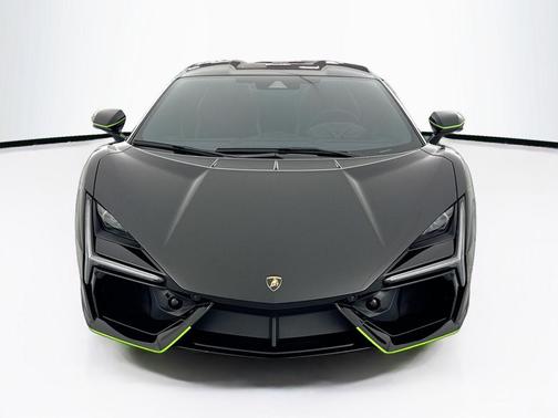 2026 Lamborghini Revuelto Base