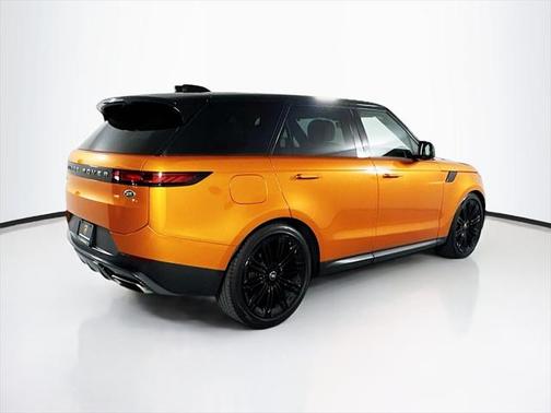 2023 Land Rover Range Rover Sport SE