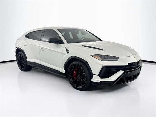 2024 Lamborghini Urus S