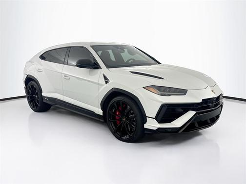 2024 Lamborghini Urus S