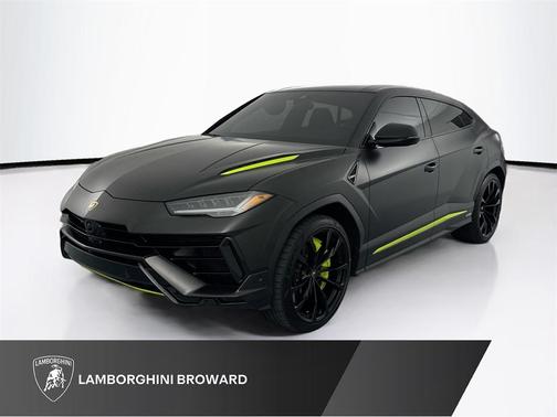 2023 Lamborghini Urus S