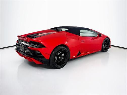 2022 Lamborghini Huracan EVO Spyder RWD