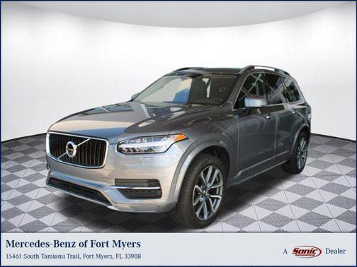 2018 Volvo XC90 T5 Momentum