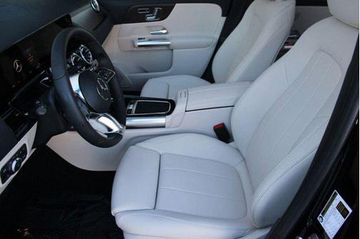 2026 Mercedes-Benz GLA 250 4MATIC