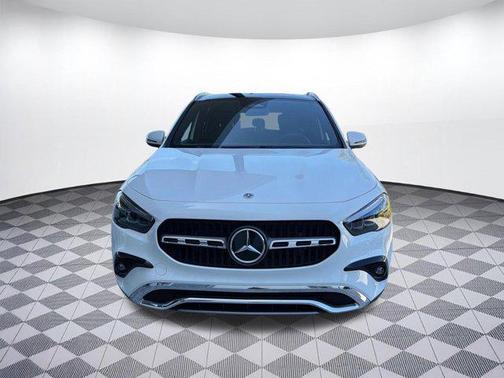 Polar White 2026 Mercedes-Benz GLA 250 4MATIC